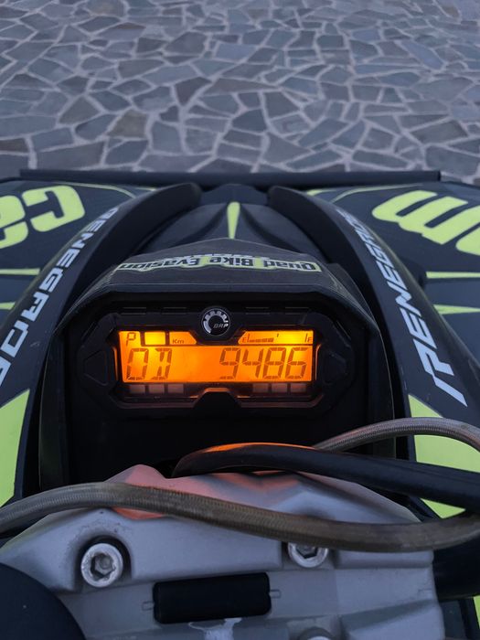 CAN-AM renegade 1000 xxc