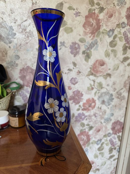 Продаю Вазу для цветов