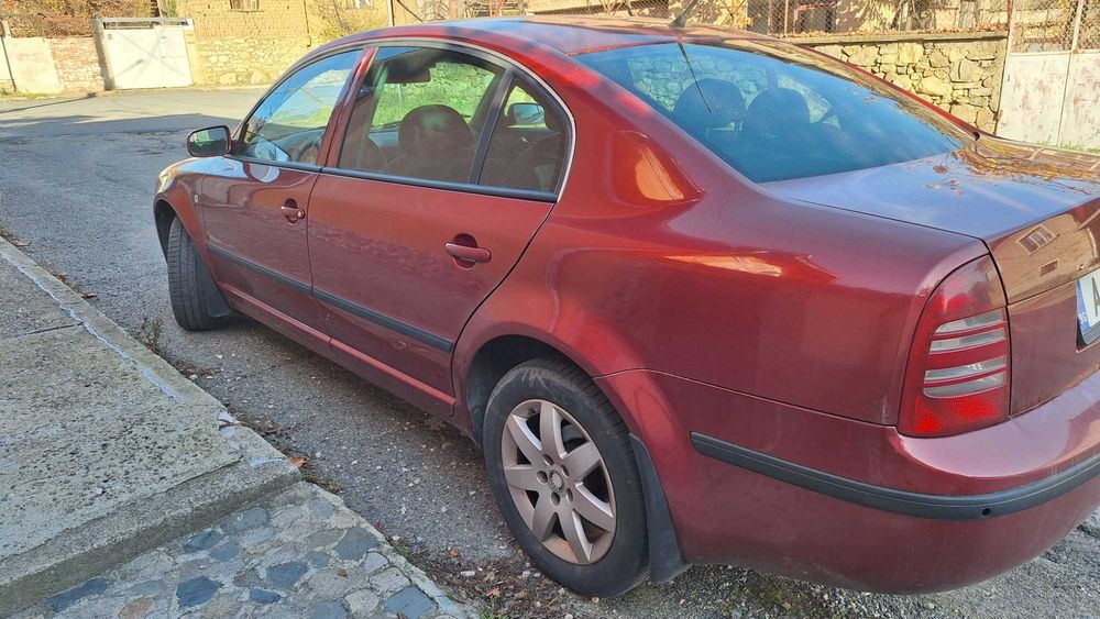 Продавам шкода SUPERB