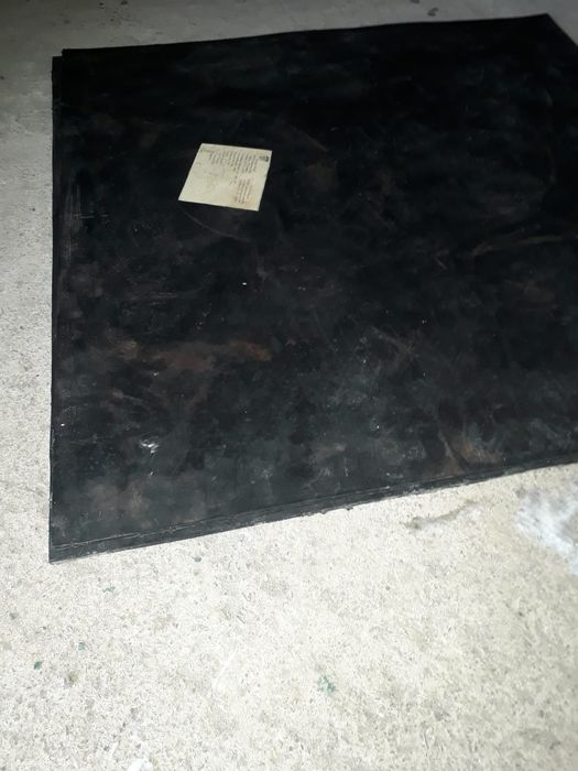 Продам техпластину(резину)