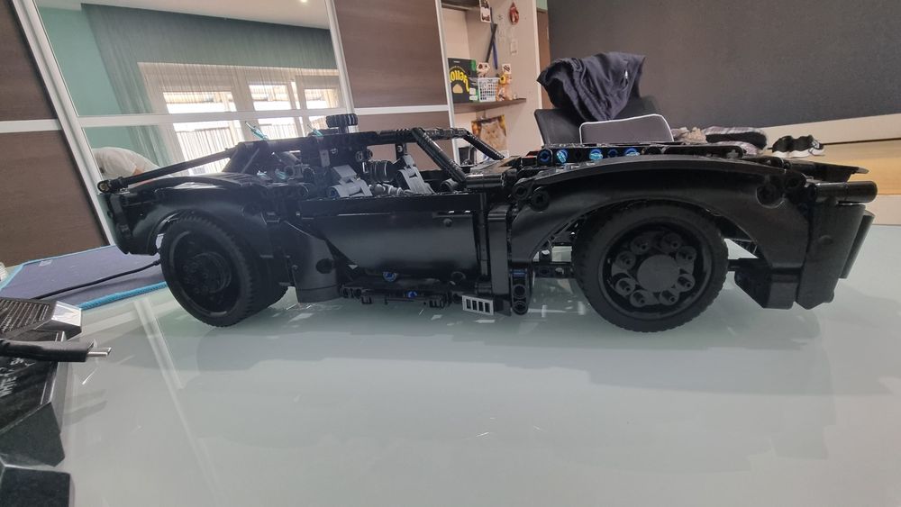 LEGO Technic Batman Batmobile 42127, 1360 piese