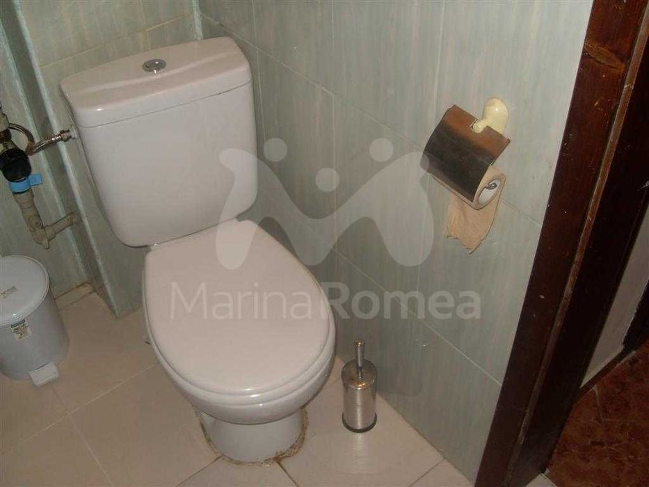 Дава се под наем Двустаен апартамент в Варна, Лятно кино Тракия - 52 кв.м за 300 € - Снимка #23