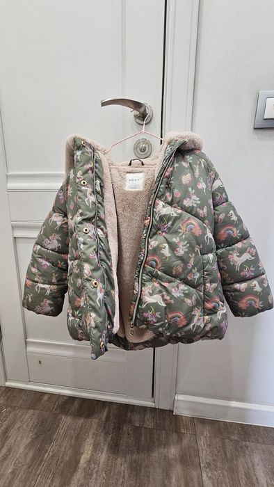 Зимняя куртка next для девочки 5-ти лет