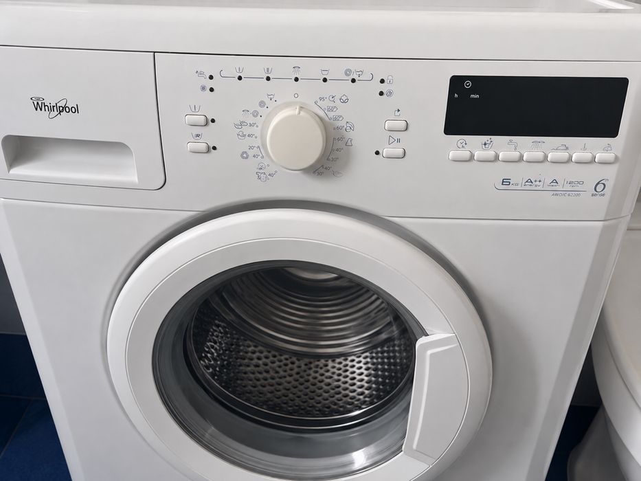Mașină de spălat Whirlpool AWO/C 62200 – 6 kg, 1200 rpm