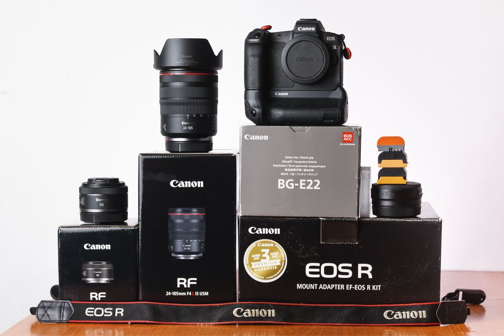 Canon EOS R | Пълен комплект | 24-105 F4 L + 50 F1.8 + BG-E22