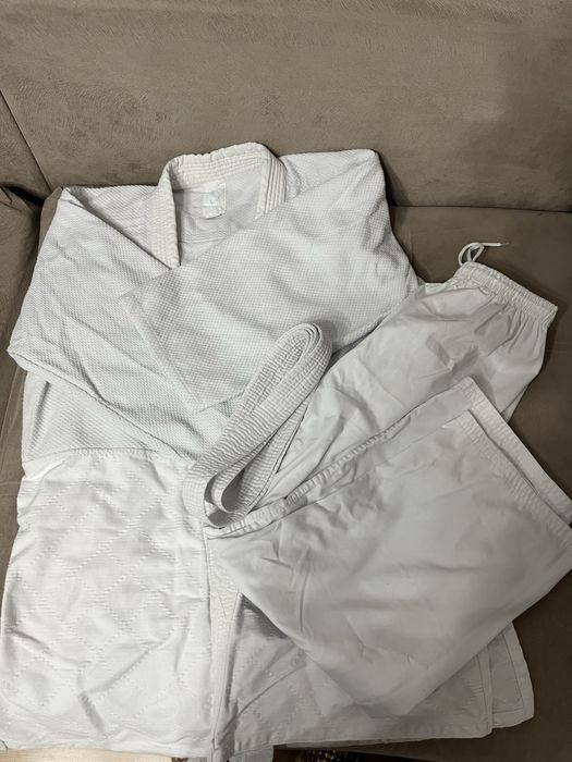 Продам кимоно для дзюдо