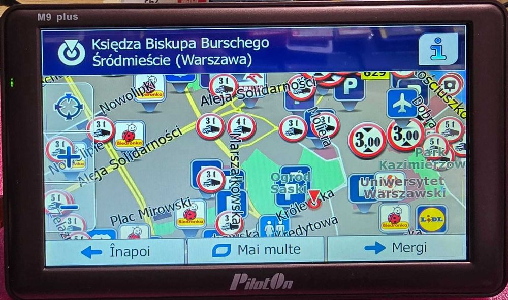 Gps PilotOn M9+ 3 softuri cu Harti Here & TomTom - DISCOUNT 10 LEI