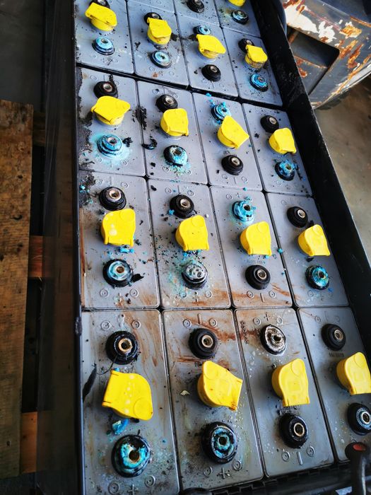 Батерии!!!Ремонт-Рециклиране- на Тягови Батерии  за Електрокари!