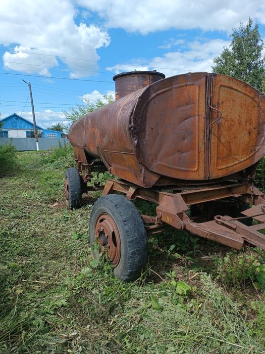 Цистерна 6 тонник