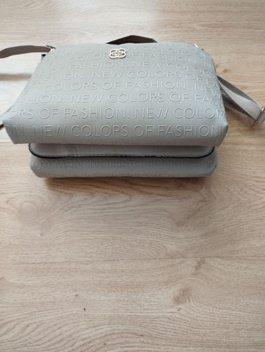 Дамска малка чанта 30лв.