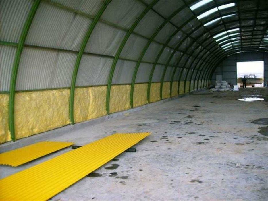 grajd ,hambar pentru utilaje agricole HOLLAND EXPRES