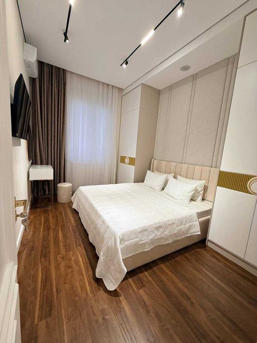 ЖК Poytaht Gavhari м.Х.Алимжана 4-комн 6/10 100 м² 2 с/у евроремонт