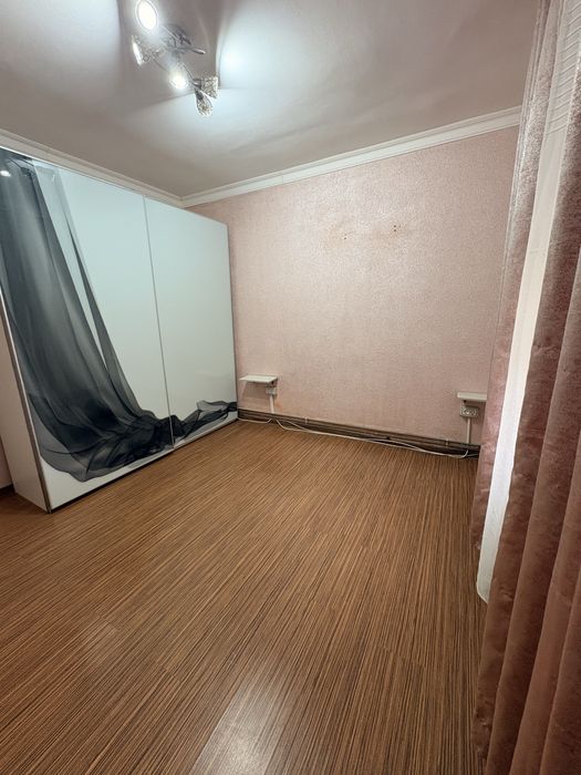 Apartament de închiriat