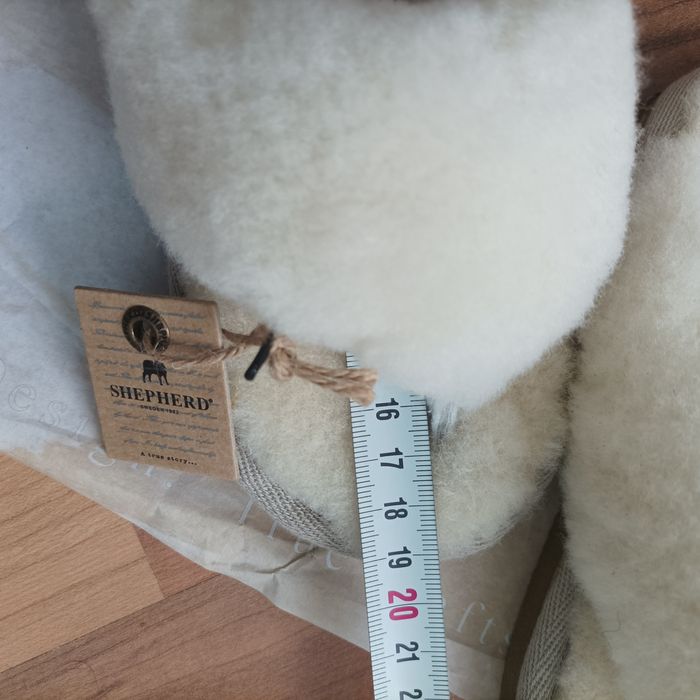 Агнешка кожа Shepherd N25/28 чехли