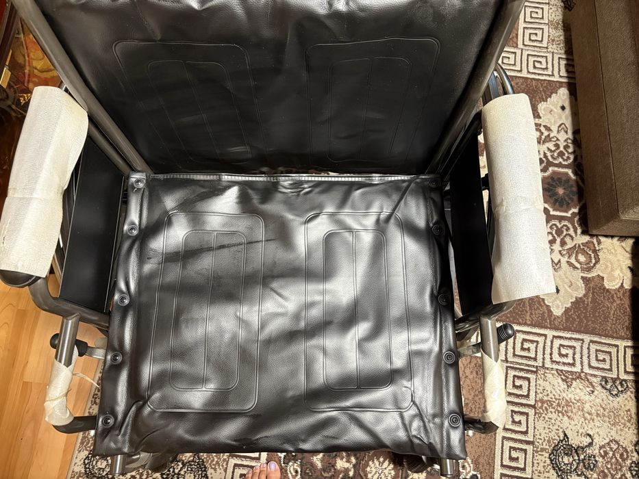 Коляска инвалидная