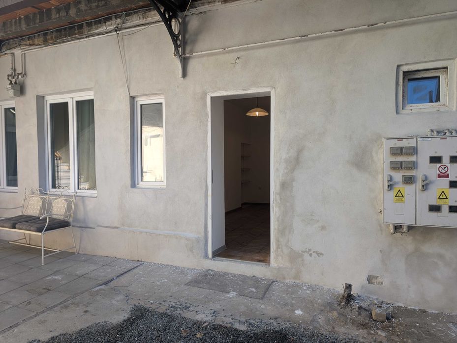 Ultracentral - spatiu de birou la parter cu acces facil din strada