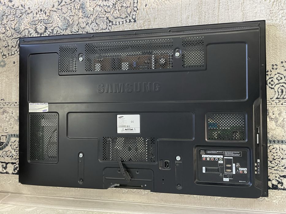 Телевизор Самсунг