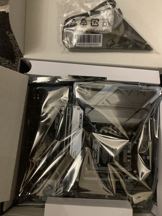 Продам комплект Процессор + Плата