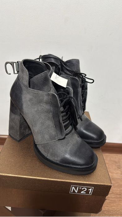 Продам новую обувь