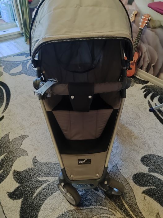 Коляска прогулочная производство Германия