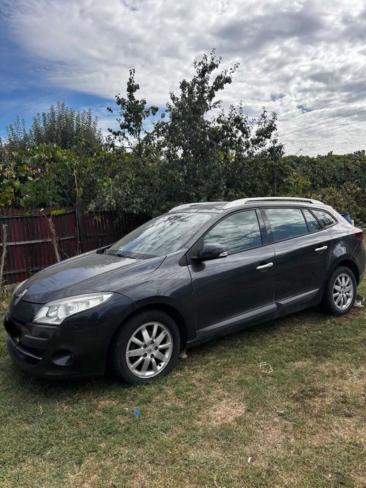 RENAULT Megane 2011 — imagine 2