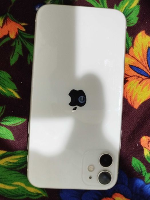 Iphone 11 сотилади