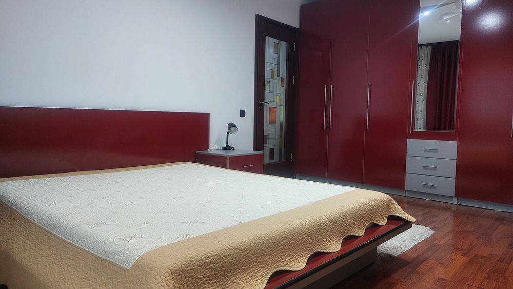Închiriez apartament 2 camere, zona Doi Stejari