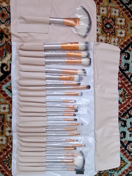 Новые кисти для макияжа