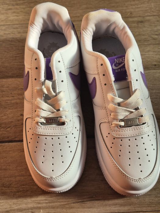 Alb Court Purpuriu - Pantofi sport pentru tineri Nike Air Force 1