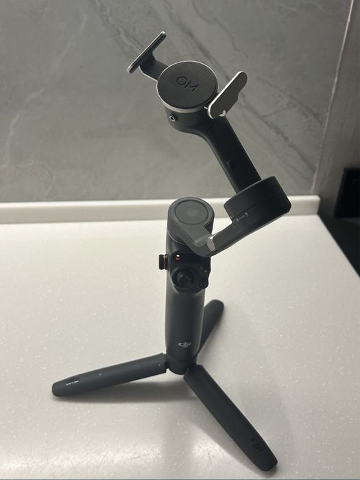 Стабилизатор DJI Osmo Mobile 6