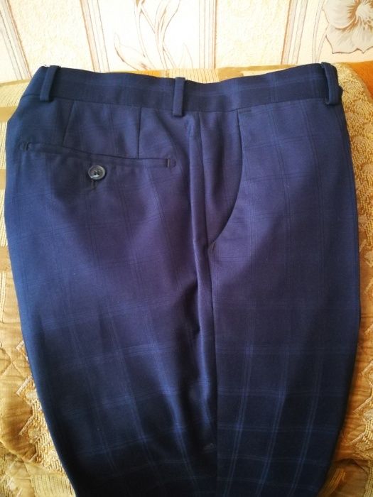 Продам мужской костюм-тройку. Аксай3.