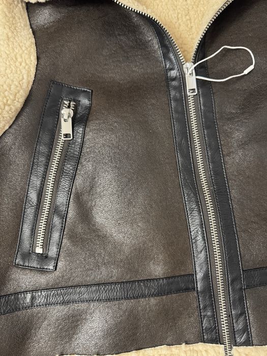 Жилет коричневый