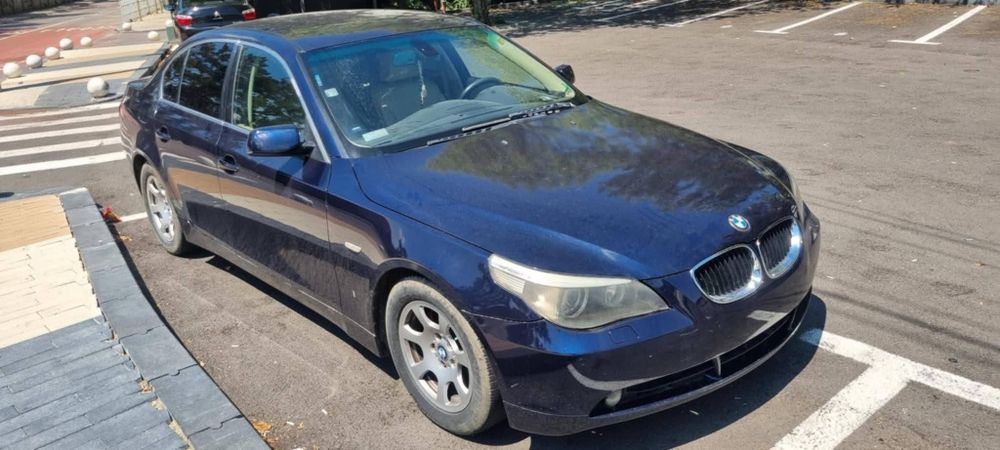 Aripa bara bmw e60 seria 5 spoiler albastru