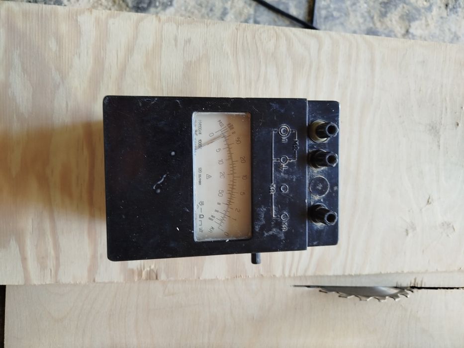 Продается Мегаомметр рабочий