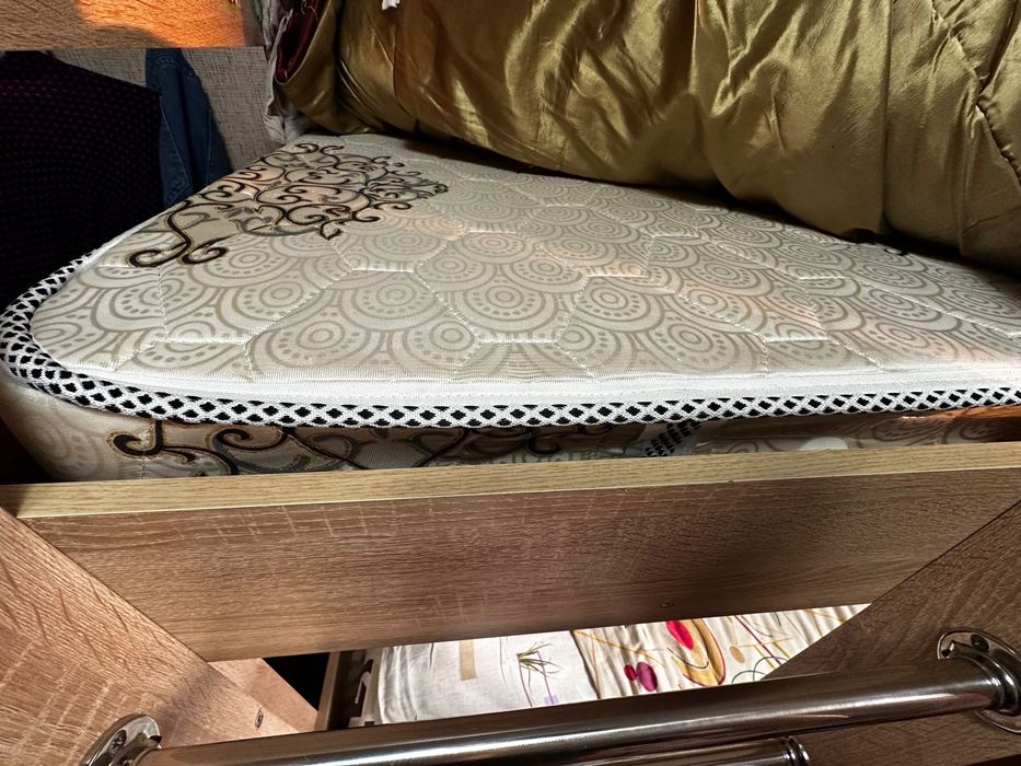 Двухъярусная кровать детская