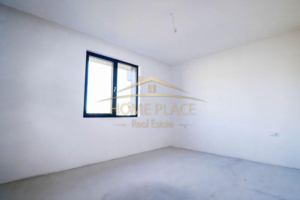 Продава се Тристаен апартамент в Варна, Бриз - 203 кв.м за 2092 €/кв.м - Снимка #5