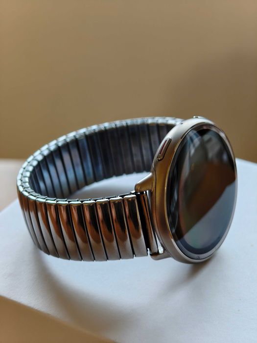 Amazfit Active 2 Premium - Сапфир стъкло, метална гривна!