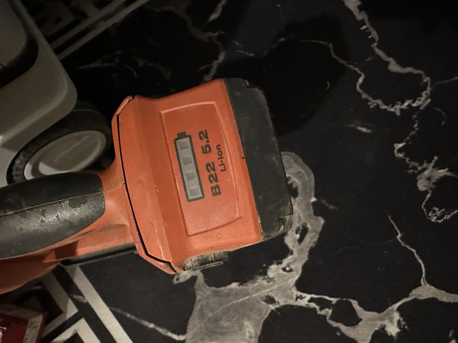 Продам пневмопистолет Хильти Hilti