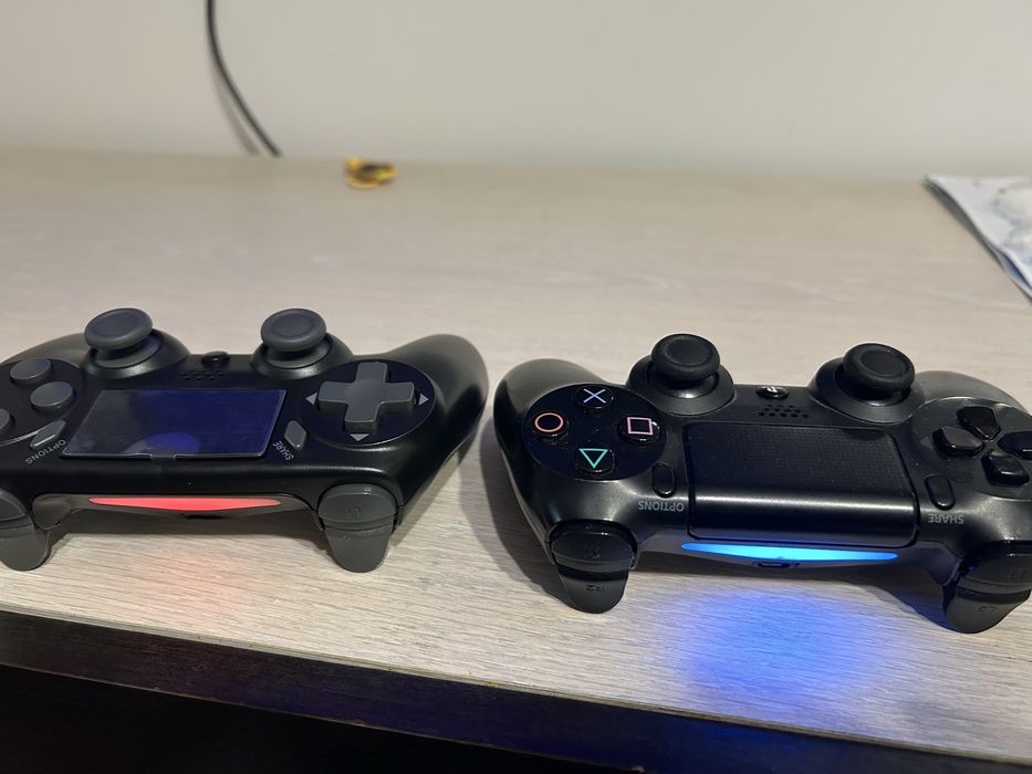 Vând PlayStation 4 (PS4 Fat 500 gb ), în stare bună de funcționare.