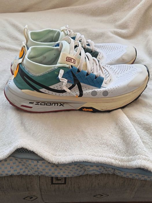Продавам Nike ZoomX Zegama Trail 2 - trail моделът с ZoomX пяна и Vibram MegaGrip подметка.