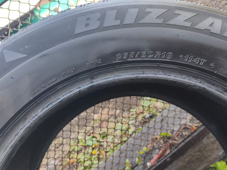 Зимнине резины 265/60r18