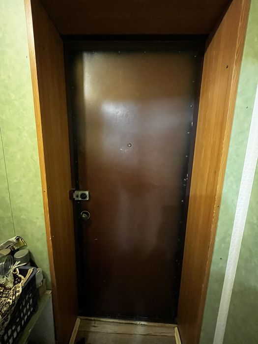 Продам дверь входную