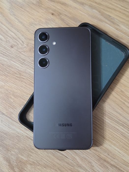 Продам Samsung S24+ Plus 256 gb black