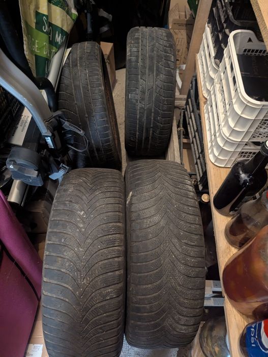 Jante tablă R16 cu anvelope