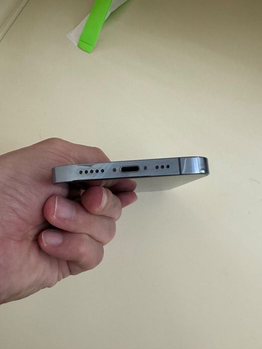 Продам Iphone 13 pro, срочно