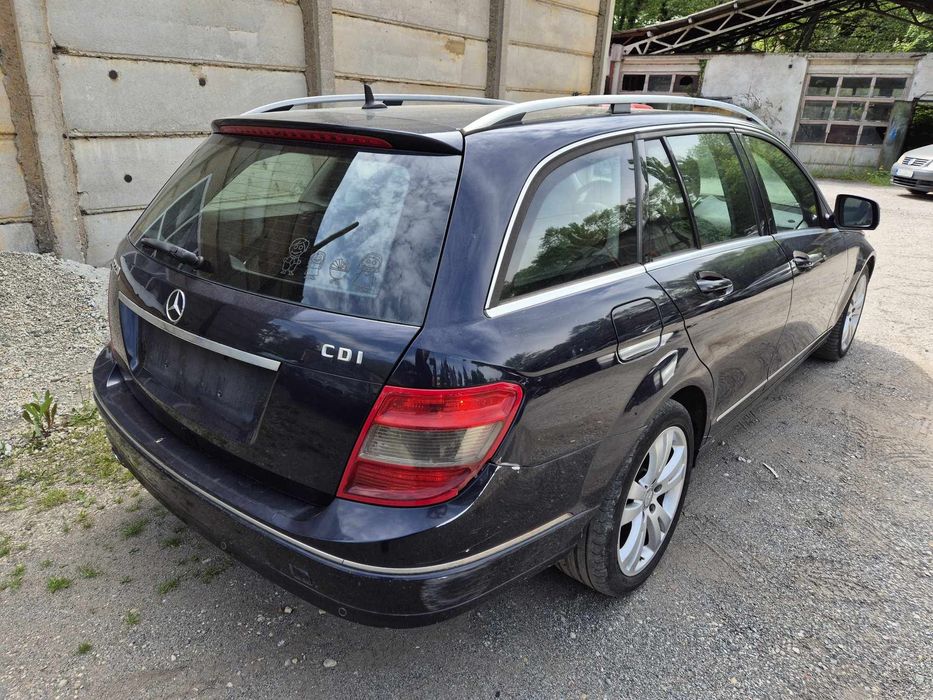 Mercedes W204 C220CDI 170кс 646 комби автоматик НА ЧАСТИ!