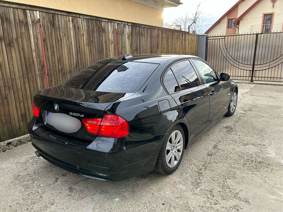 BMW e90 facelift