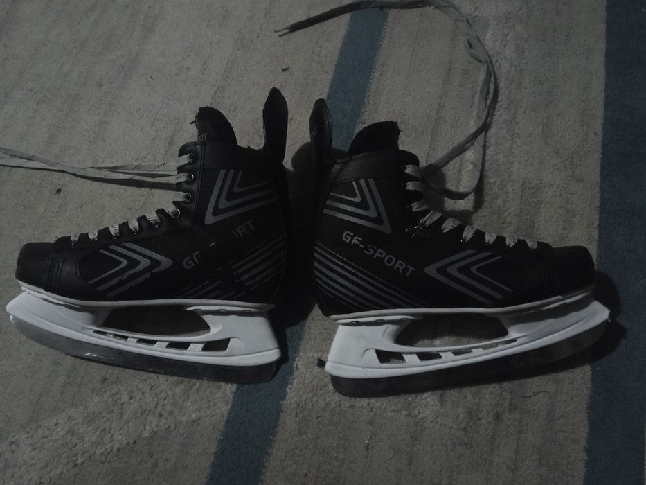 Коньки 42 размер