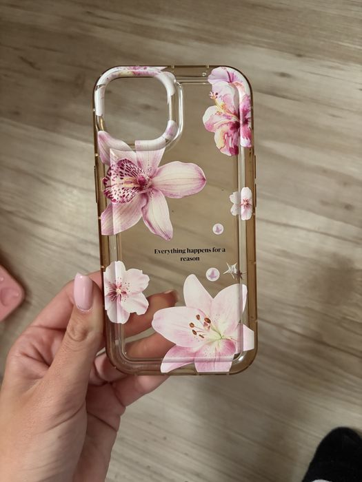 Калъфи за Айфон 13
