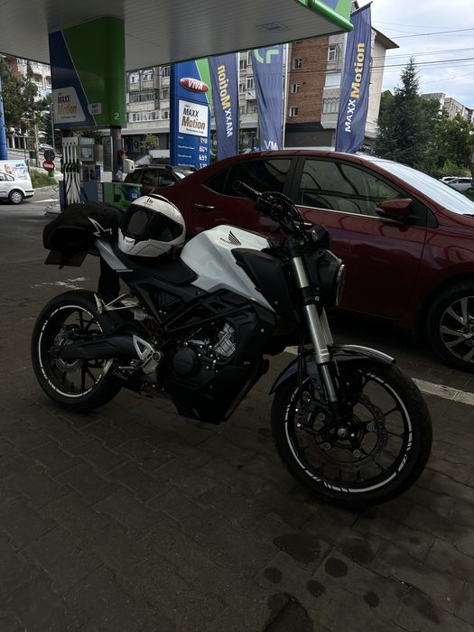 Honda CB125R 2019